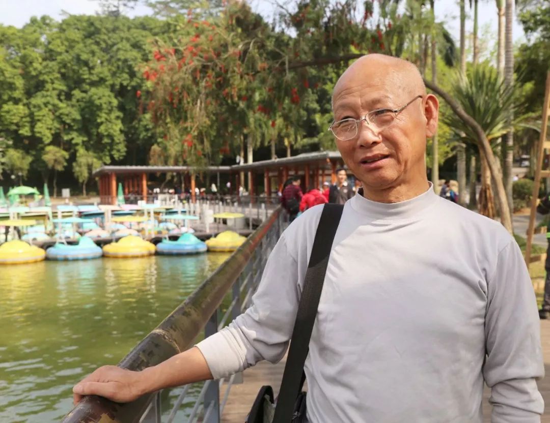 深圳老爷子最新情况，岁月静好，风采依旧