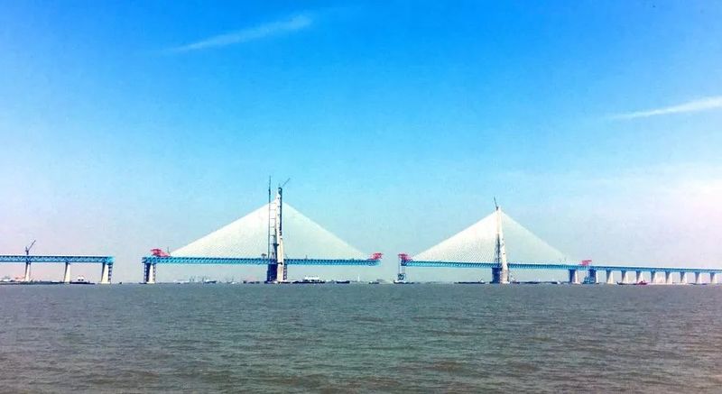 乌林长江大桥最新进展，迈向连接未来的关键一步